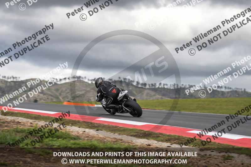 cadwell no limits trackday;cadwell park;cadwell park photographs;cadwell trackday photographs;enduro digital images;event digital images;eventdigitalimages;navarra;no limits trackdays;peter wileman photography;racing digital images;trackday digital images;trackday photos